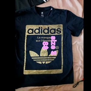 Adidas t-shirt